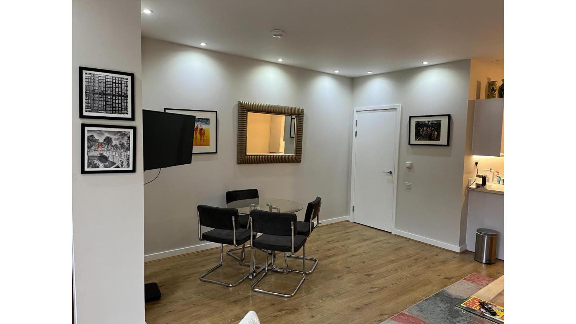 לונדון Fantastic Modern 2 Bedroom Flat In Lambeth מראה חיצוני תמונה