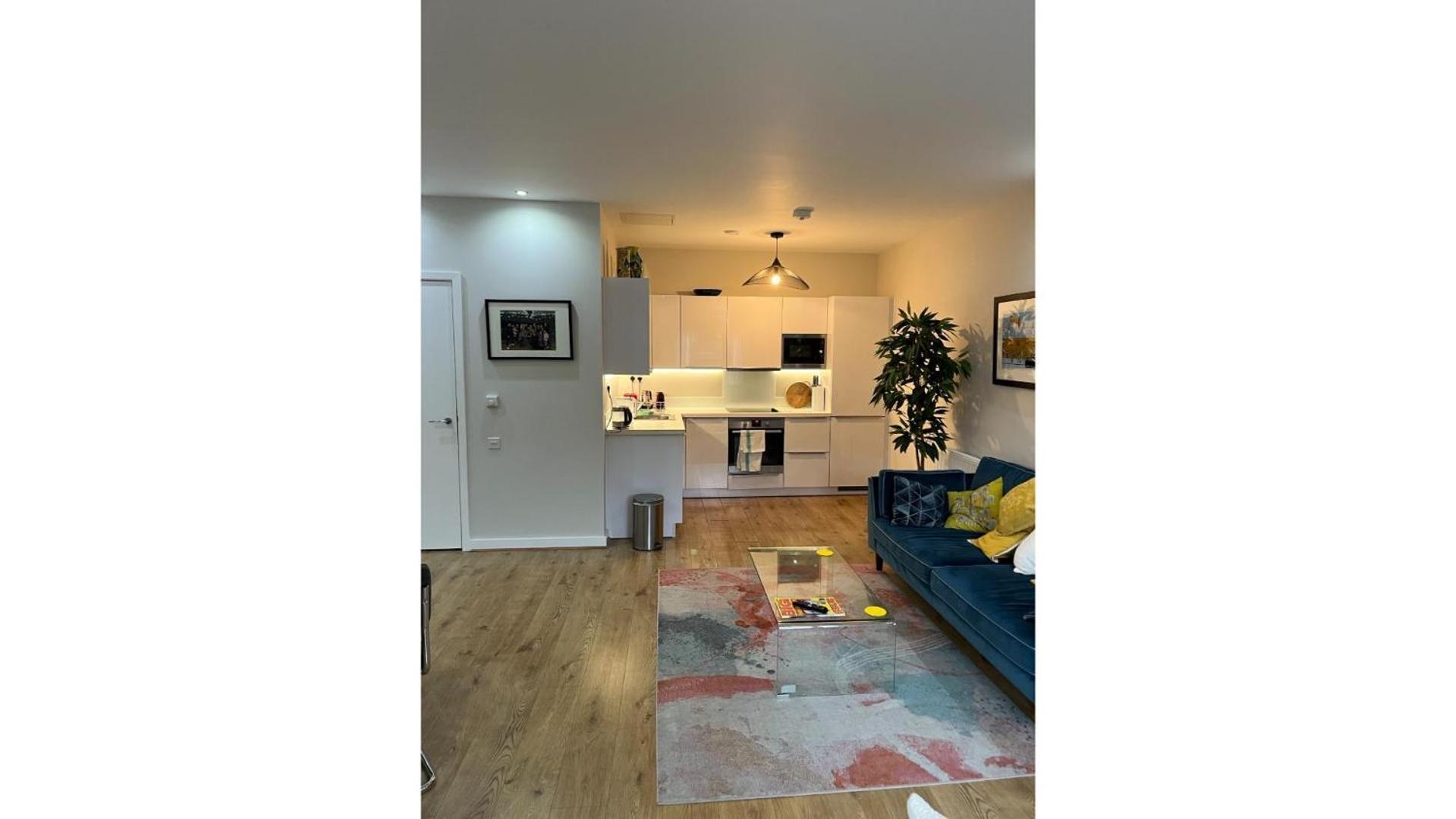 לונדון Fantastic Modern 2 Bedroom Flat In Lambeth מראה חיצוני תמונה